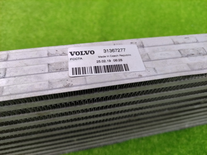 фото №11, Volvo s60 v60 v40 xc40 інтеркулер 31367277