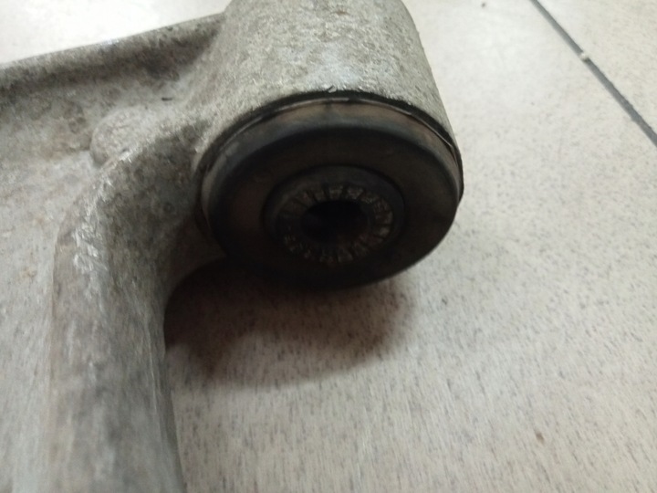 фото №3, Рычаг левый перед / opel vectra c signum 02-08 исправный