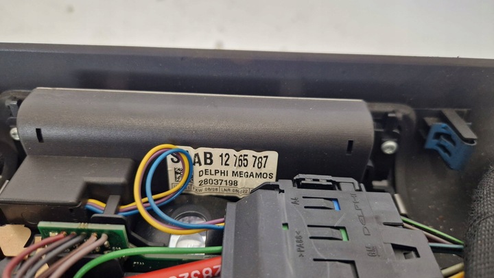 фото №7, Пластик защита рамка передний стёкла saab 9-3 93 cabrio 12832900