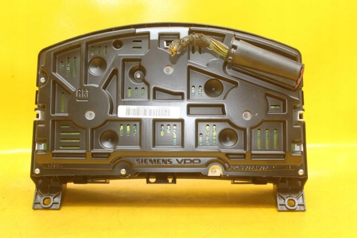 фото №10, Панель приборов opel astra h a2c53024902 13184317