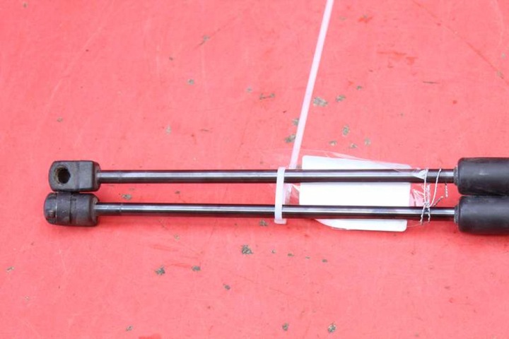 фото №7, Амортизатор приводи кришки 90450-1hb0a nissan micra k13 hb 10-13
