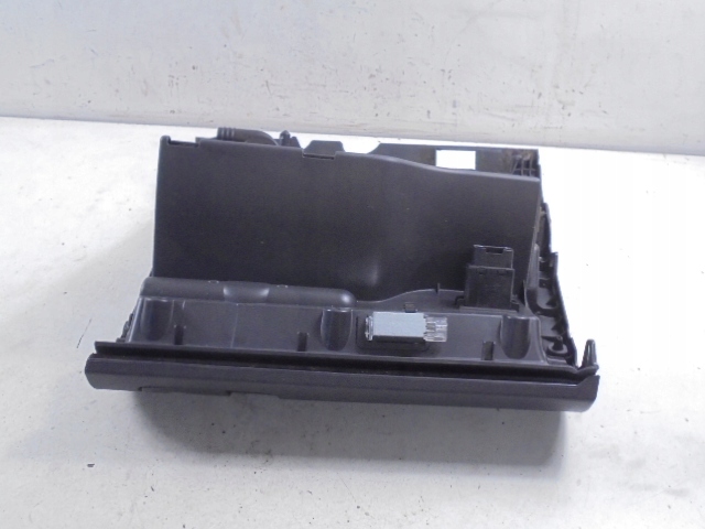 фото №7, Volkswagen golf plus 05-08 бардачок pazaśera 5m1857097