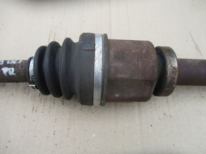 фото №6, Піввісь права 8200725511 renault megane iii 1.9dci