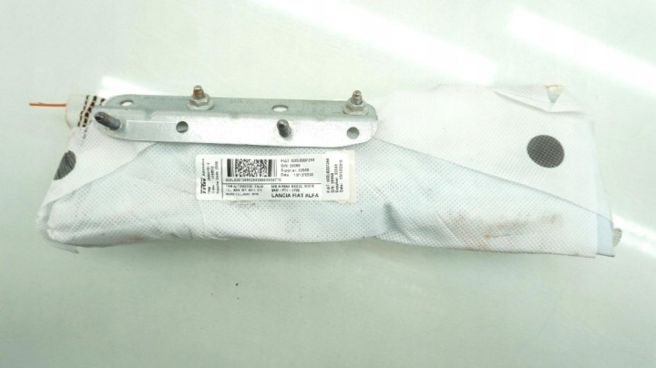 фото №6, Alfa romeo giulietta подушка  сидіння праве перед 000l0207268