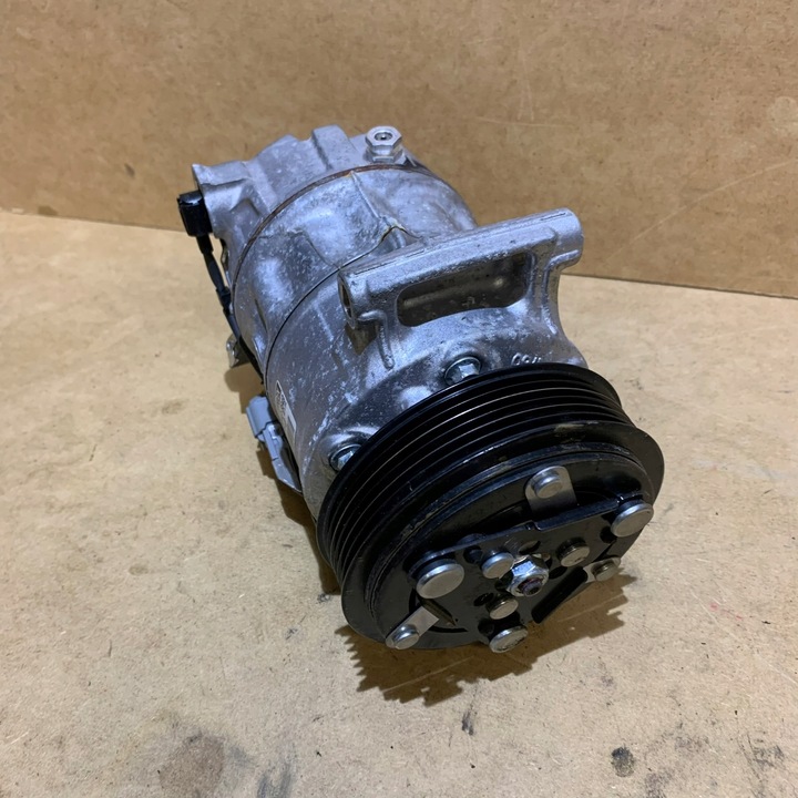 фото №6, Renault megane iv 1.5 dci синий компрессор компрессор кондиционера 926002410r