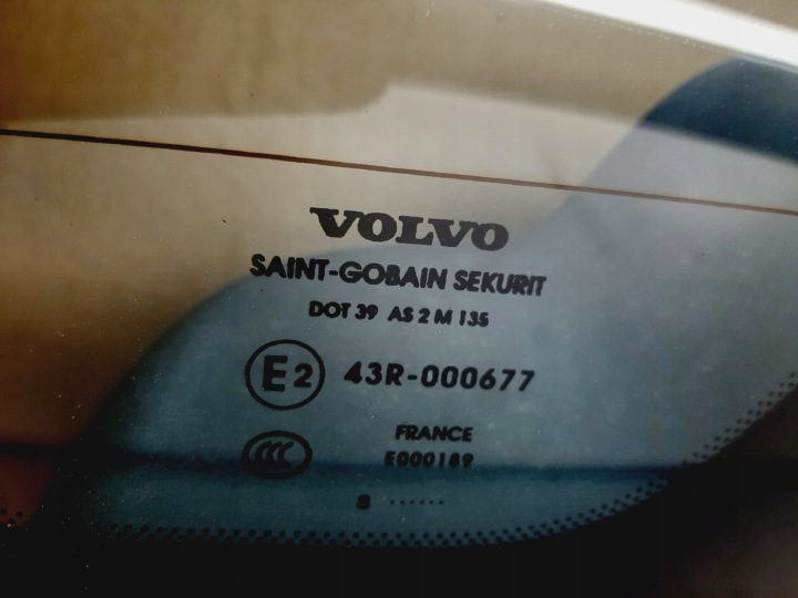 фото №12, Крышка стекло задняя volvo c30 r-design 2006-2009