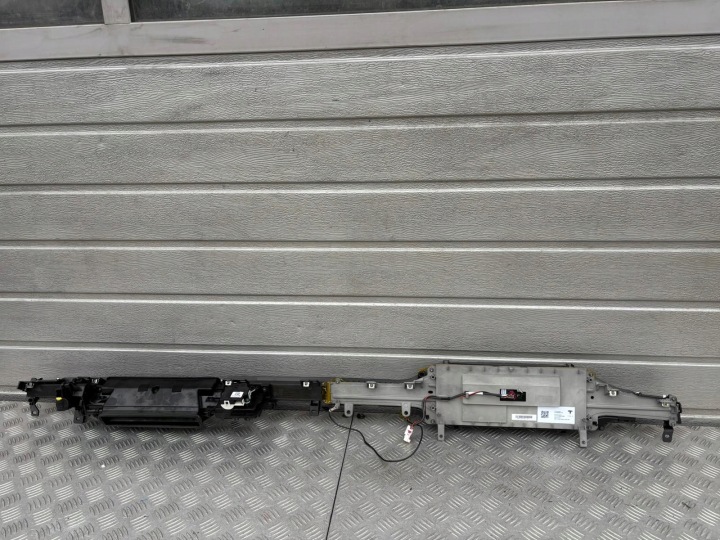 фото №6, Tesla 3 s plaid екран дисплей молдинг спідометр  eu. 2021r. 1562948-00-b