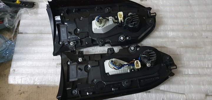 фото №5, Лампа зад зад задняя заднее toyota rav4 2018