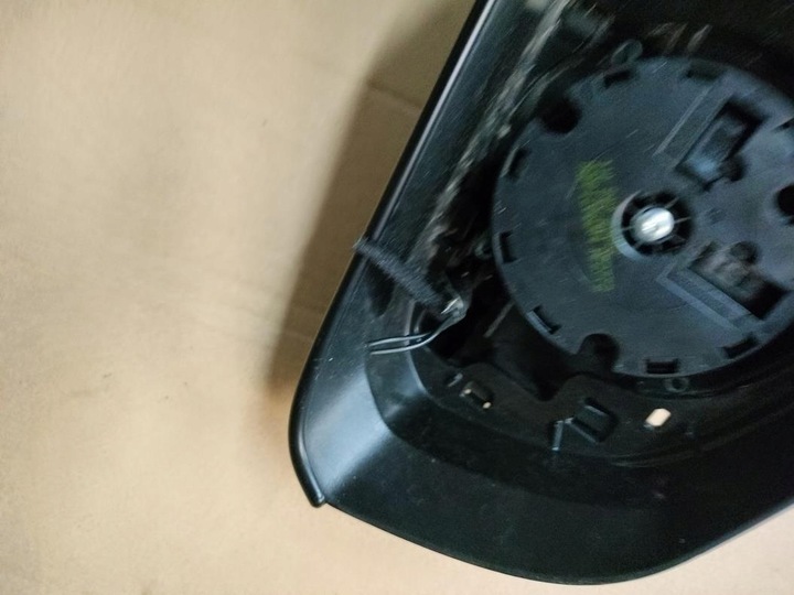 фото №12, Tesla 3 рестайлинг зеркало правые eu 11 pin оригинал