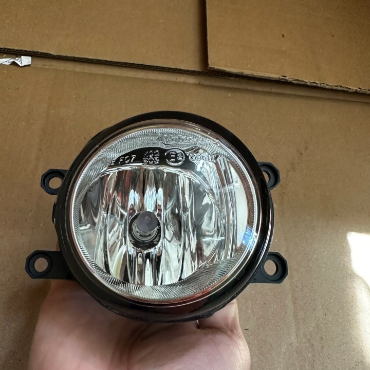 фото №6, Новий галоген праве перед auris avensis rav4 prius lexus cruiser oem номер 89092700