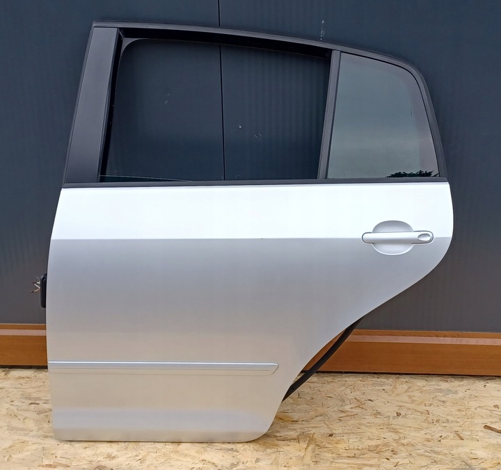 фото №1, Двері лівий зад задні сріблястий golf v plus