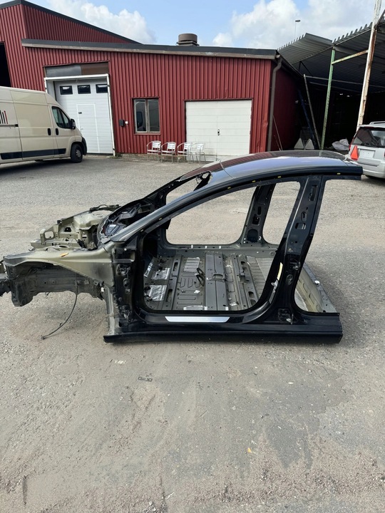 фото №3, 2019 tesla модель 3 кузов