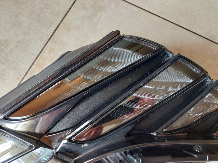 фото №8, Лампа - правий перед - повний led - hyundai tucson iv - 2020