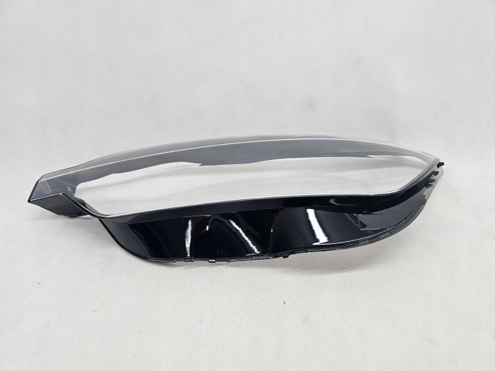 фото №6, Volvo xc60 ii 2017-2024 плафон лампы перед передний левое полный led mid led