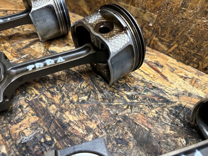 фото №4, Поршень шатун 2.0 16v duratec ford mazda tbba aoba