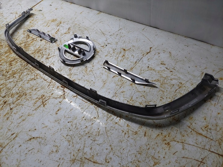 фото №4, Volvo xc60 i 1 08-13 хром решітка решітка радіатора перед переднє знак емблема