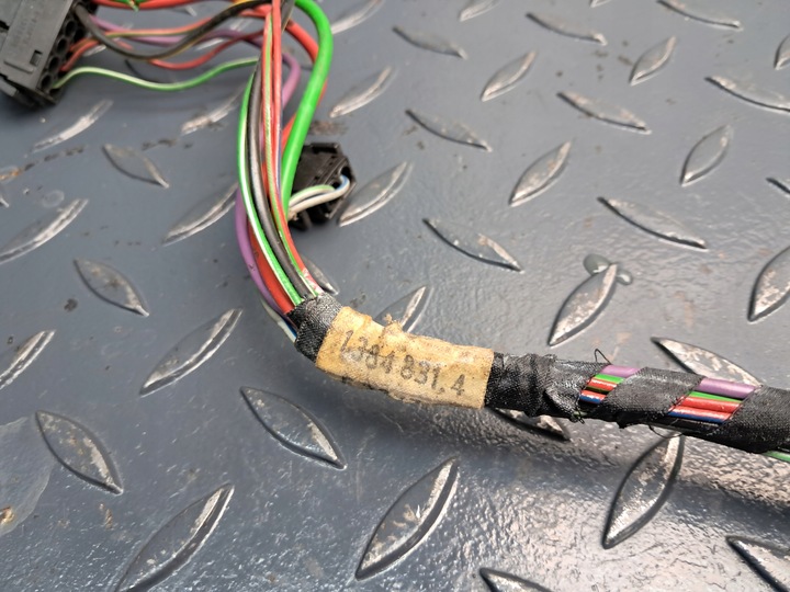 фото №5, Разъём замок зажигания переключатель зажигания 1 384 831 bmw e34 e32 m20 m40 m50 m60