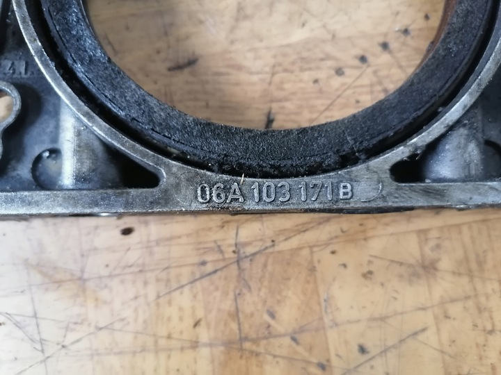 фото №3, Audi сальник вала 06a103171b