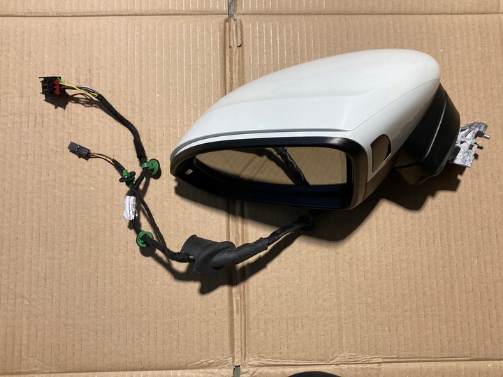 фото №1, Зеркало левая vw passat b8 9+2 pin lc9a eu