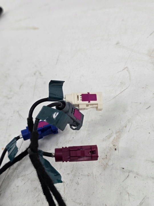 фото №6, Антена gps плавник jeep compass ii рестайлінг європа 10r0514859