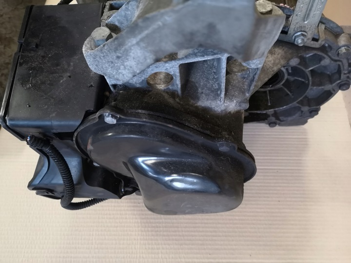 фото №4, Ford focus mk3 c max mk2 коробка передач коробки передач механическая 1.0 ecoboost