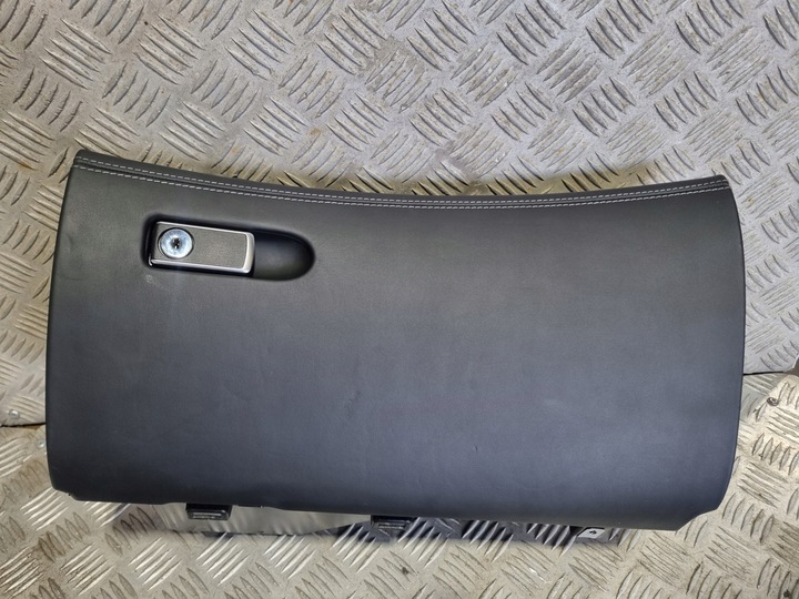 фото №1, Mercedes w213 w290 бардачок кожа a2136801309