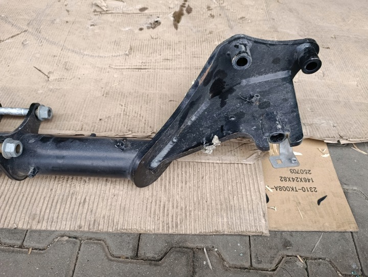 фото №8, Vw touareg iii 3 cr7 балка фаркоп буксирувальний 760803881e