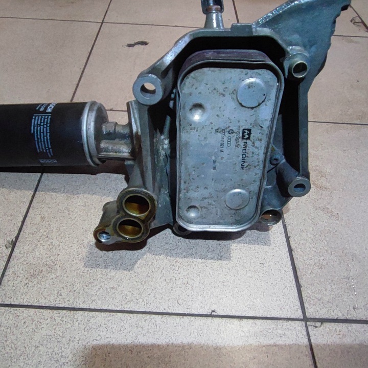 фото №10, Лапи основа фільтра масла audi a6 c5 4.2 v8