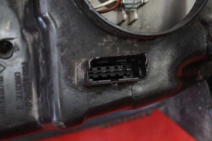 фото №7, Фара правий лампа перед eu 158104-00re renault megane scenic 2 ii 03-06