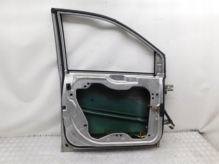 фото №2, Дверь левая перед - chrysler lanica town&country voyager v 08-16