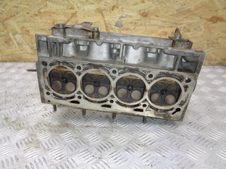 фото №11, Головка цилиндров двигателя audi a2 1.4 16v aua бензин 1999- 036103373ac