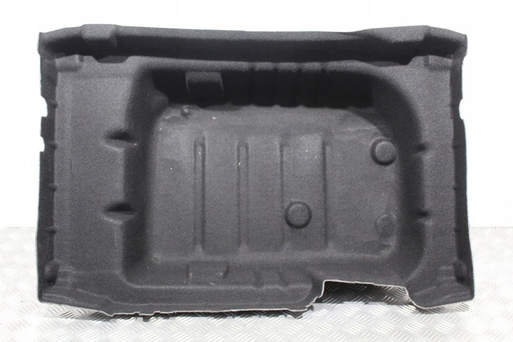 фото №1, Обивка ниша колёса багажника mercedes w213 рестайлинг