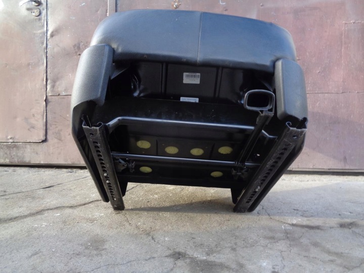 фото №7, Сиденье одинарный правое перед пассажира vw transporter t6 2015- 7h0881303e