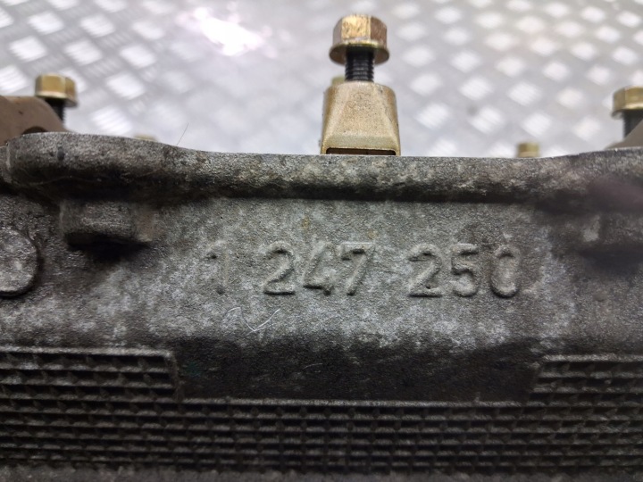 фото №12, Головка цилиндров m44b19 m44 is bmw e36 318is 1247250