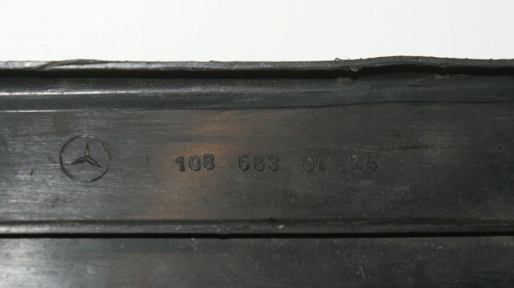 фото №6, Mercedes w108 w109 молдинг багажника 1086830124