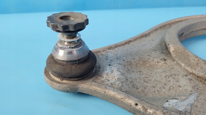 фото №7, Mercedes eqe w295 350+ 23r рычаг поперечный правый перед a2973304400