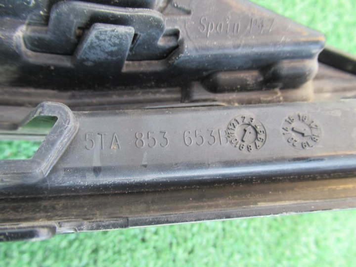 фото №11, Vw touran 5ta 15- решітка радіатора решітка 5ta853651h/j/k/l/o 5ta853653b