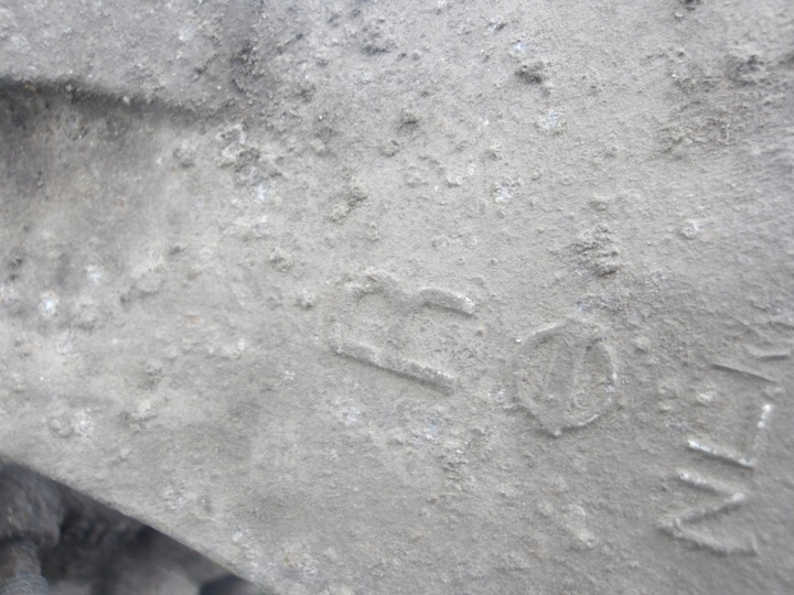 фото №6, Infiniti q50 13-18 2.2d awd поворотна опора ступиця важелі праві зад