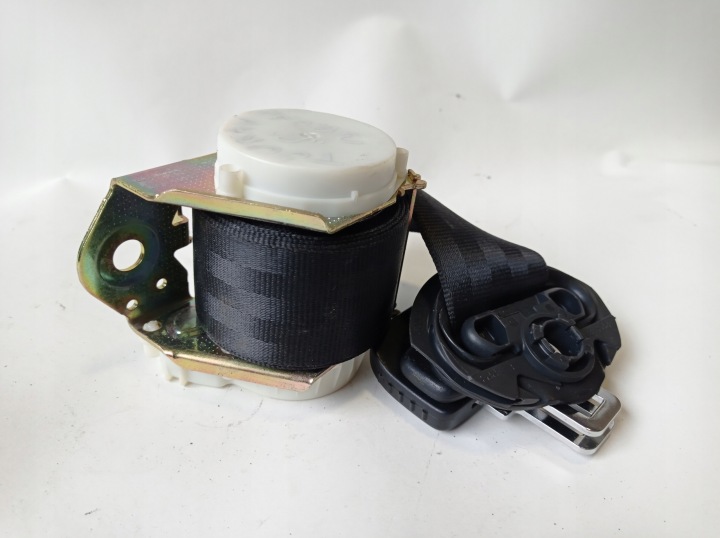 фото №6, Pas безпеки праве зад vw touran 1t0857812b