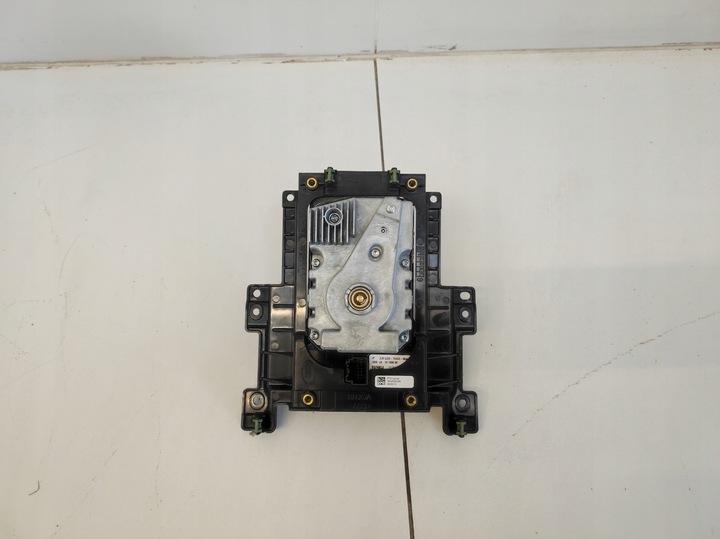 фото №6, Вибірник ручка панель зміни коробки передач land rover discovery sport l550 v 2.0d