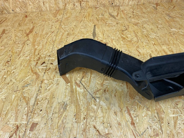фото №8, Впуск воздуховод труба шланг воздуха range rover velar l560 j8a2-9h722-ab