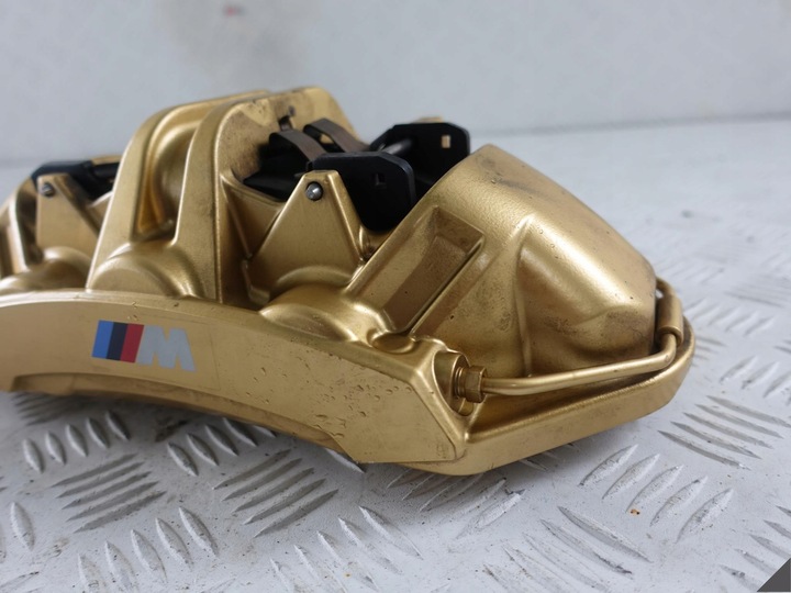 фото №11, M5 f90 m8 f91 f92 золото суппорт+ тормозные колодки перед l lub p