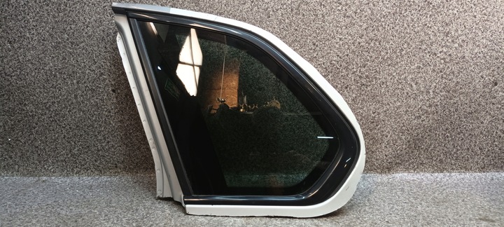 фото №1, Bmw e70 x5 стекло кузовная планка тень line левая зад bdb