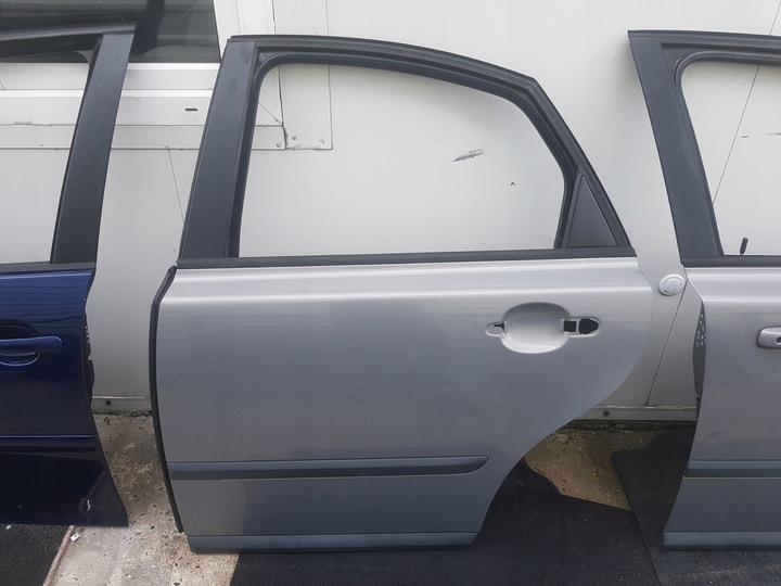 фото №1, Volvo s40 2 ii 04r- дверь левая зад 462-46