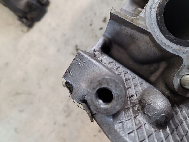 фото №12, Головка оригинальный номер 1s7g6090a4 + szklanki + крышка mazda 6 gg fl 07r. 2.0b 107kw