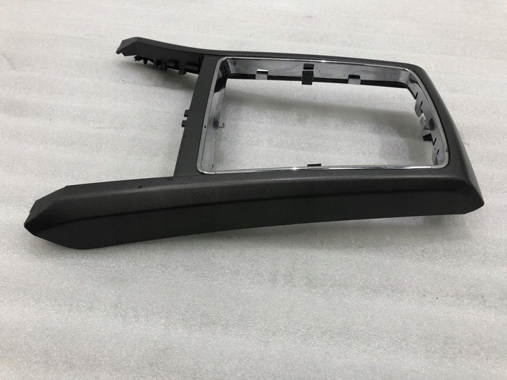 фото №7, Рамка защита рычаг переключения передач 331985437 opel astra h