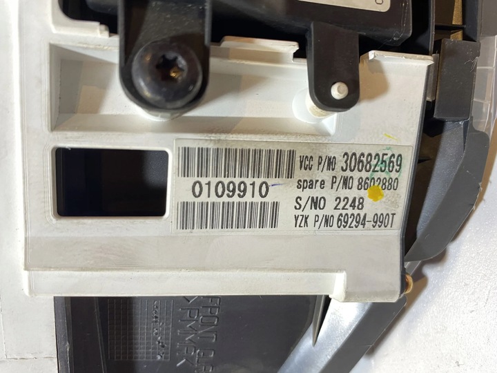 фото №9, Volvo v50 2005 спидометр, приборы