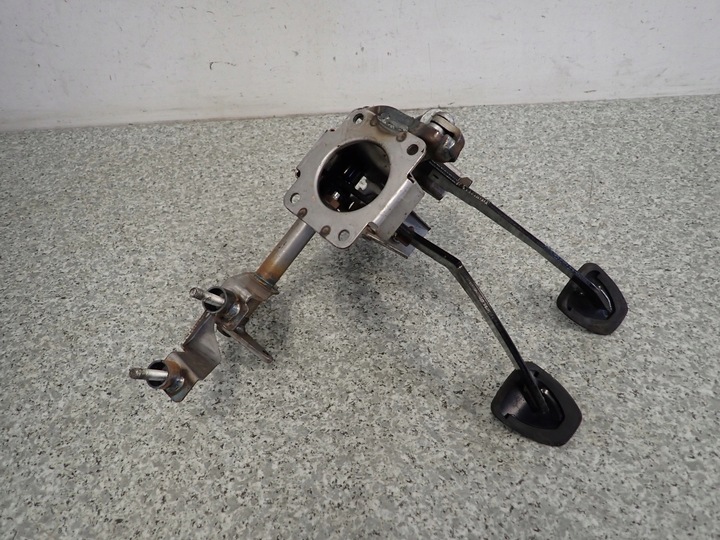 фото №8, Subaru forester iii sh 2.0d 09- педали тормоза сцепления