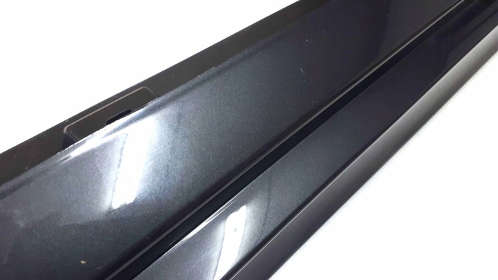 фото №3, Планка накладка порогова ліва passat b8 3g0853857f