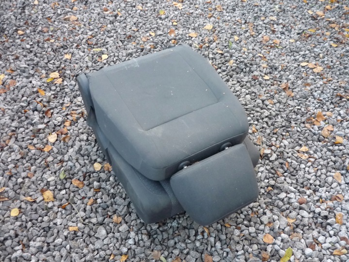 фото №6, Сидіння праві задній зад vw touran i 1t0883065b гарний